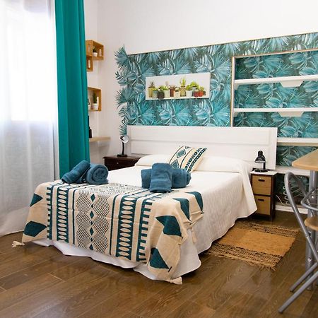 Alojamientos Puerta Palma Estudio Badajoz Dış mekan fotoğraf