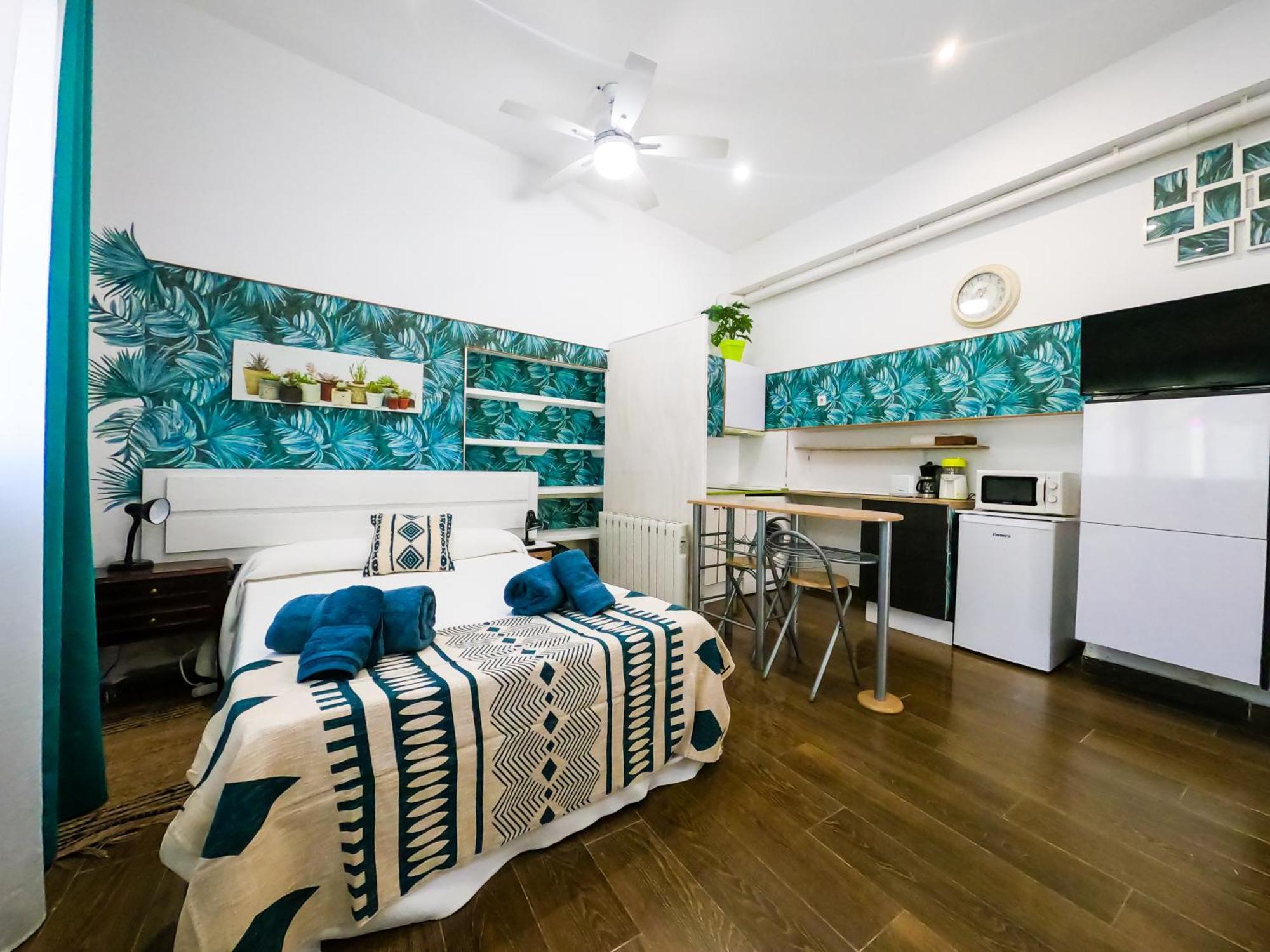Alojamientos Puerta Palma Estudio Badajoz Dış mekan fotoğraf